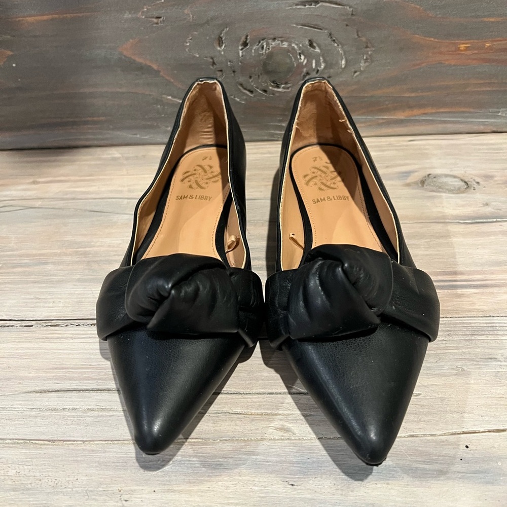 (SOLD) Sam & Libby Black Pointed Toe Ballet Flats